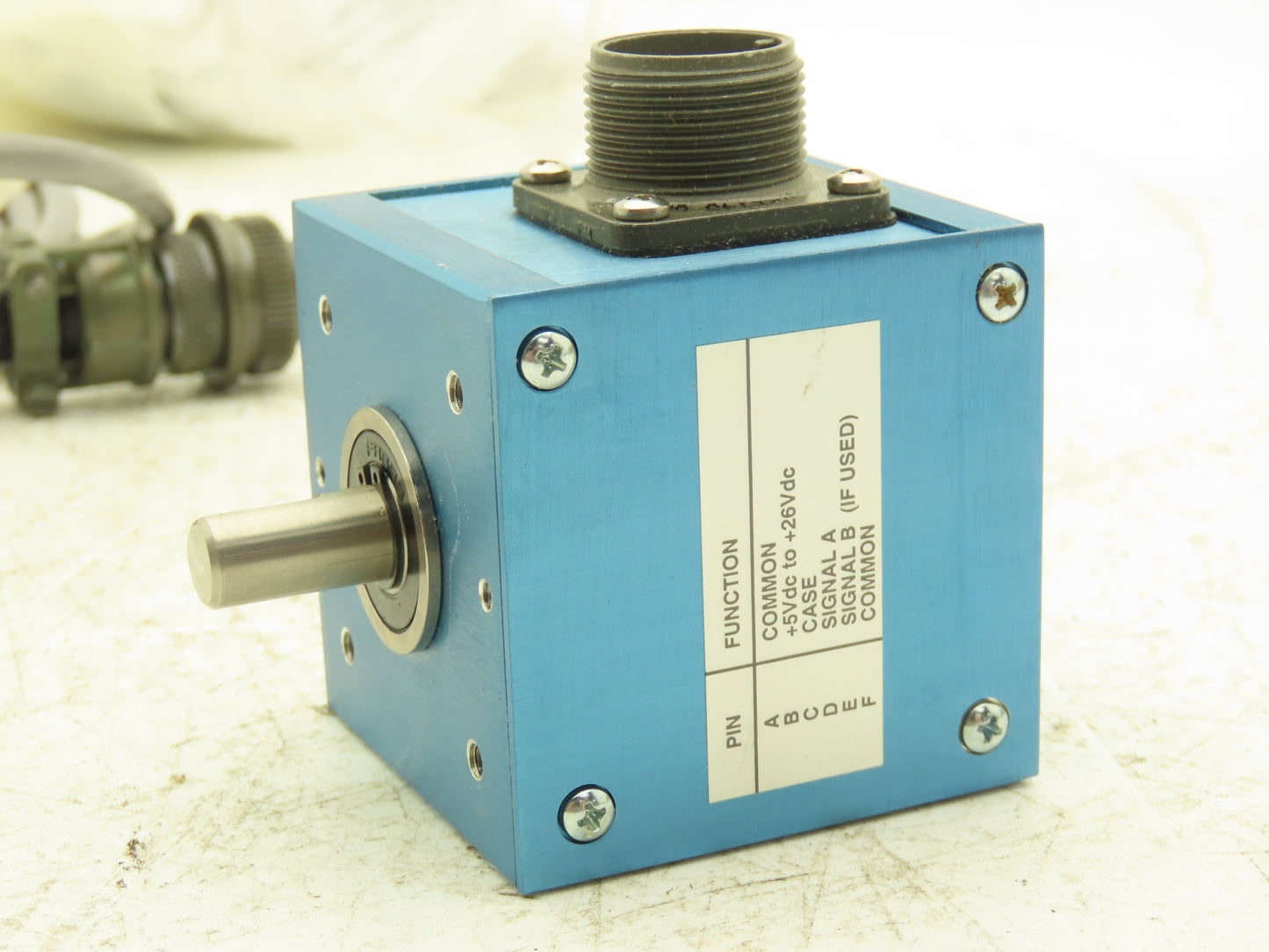 Dynapar Controls 2106001010 Danaher Servo Motor Encoder 3/8" Shaft 5-26V