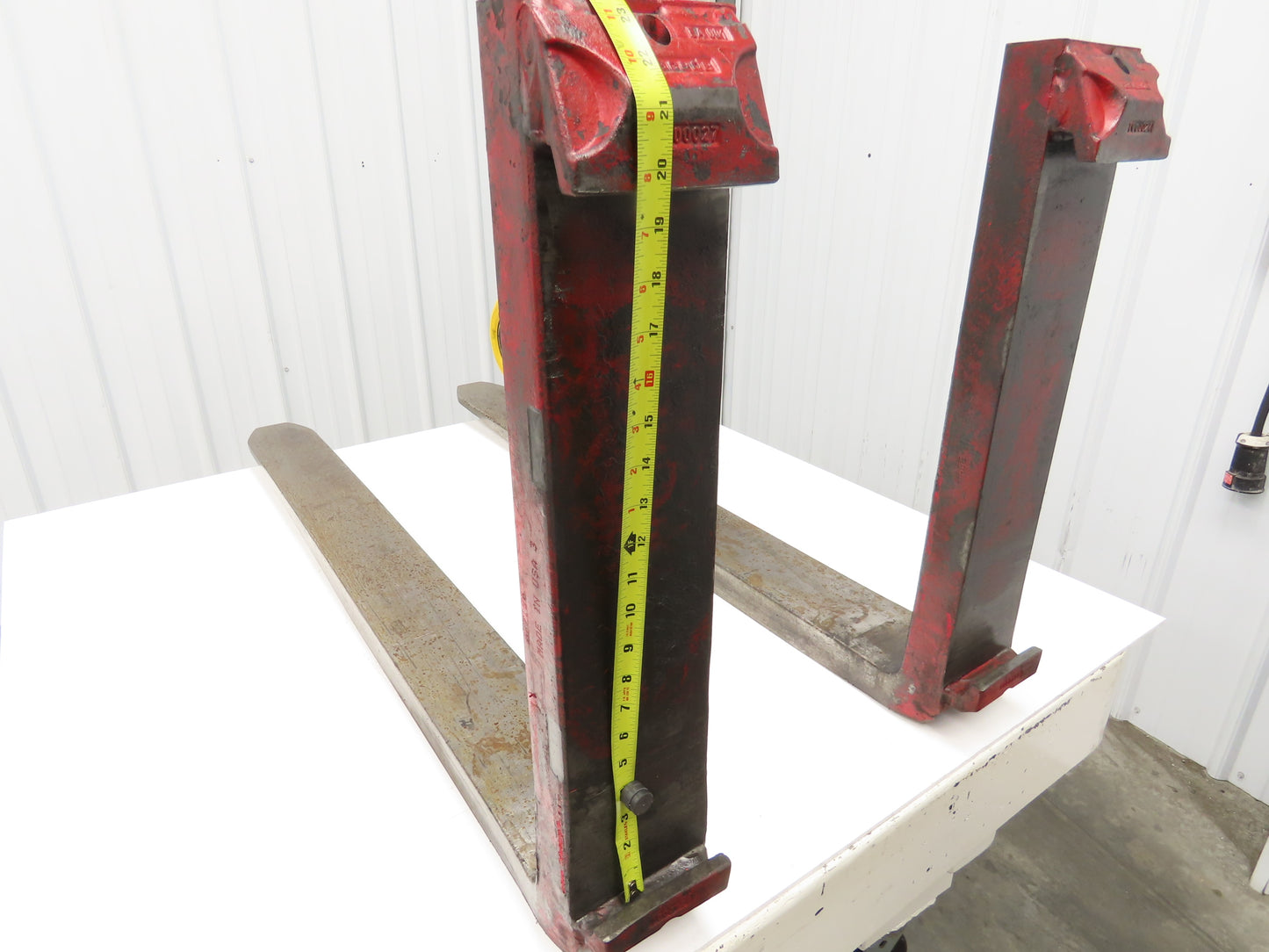 Cascade 7000027 4-3/4 X 47-3/4" Class 3 Steel Forklift Forks 20" Carriage 1-Pair