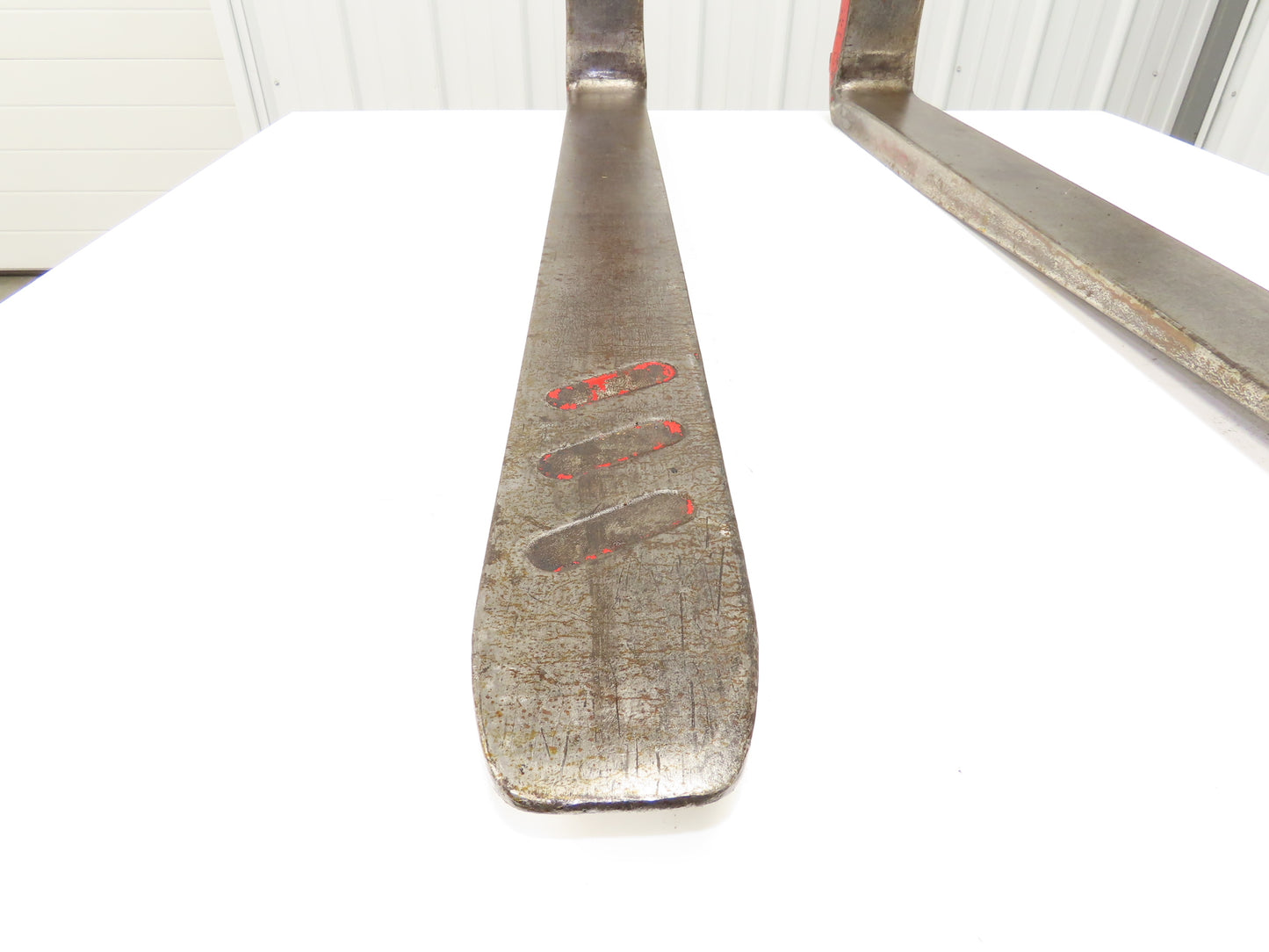 Crown 094182-3 4x42" Class 2 Steel Forklift Forks 16" Carriage 1-Pair