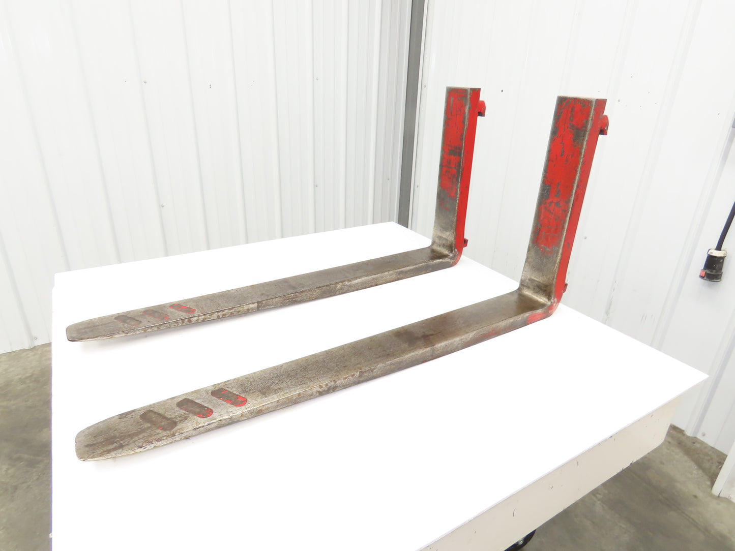 Crown 094182-3 4x42" Class 2 Steel Forklift Forks 16" Carriage 1-Pair