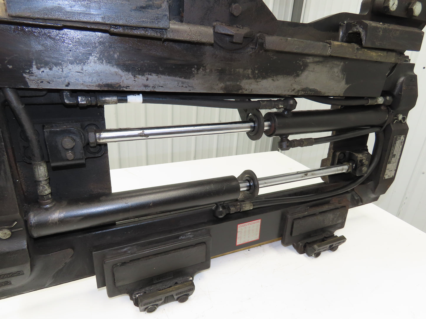 Cascade Forklift Class 3 SideShift Fork Positioner Attachment 20"x 41" W 10000lb