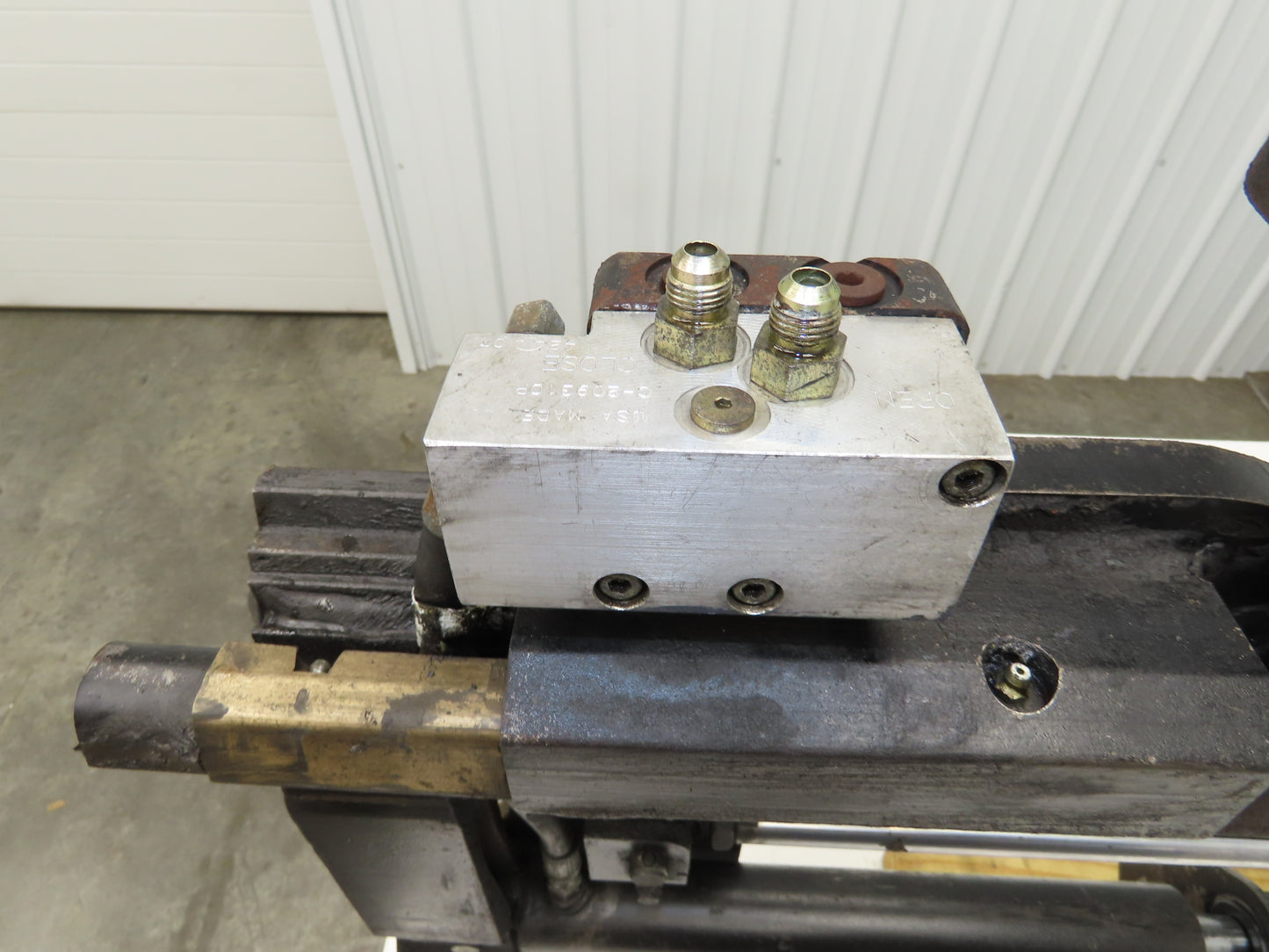 Cascade Forklift Class 3 SideShift Fork Positioner Attachment 20"x 41" W 10000lb