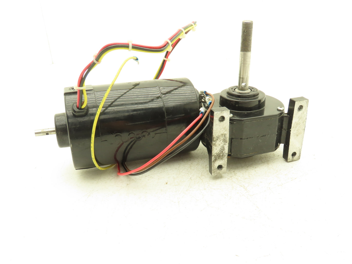 Baldor 1PH Gearmotor 33:1 Reducer 165rpm RH Output 115VAC 125VDC Threaded Shaft