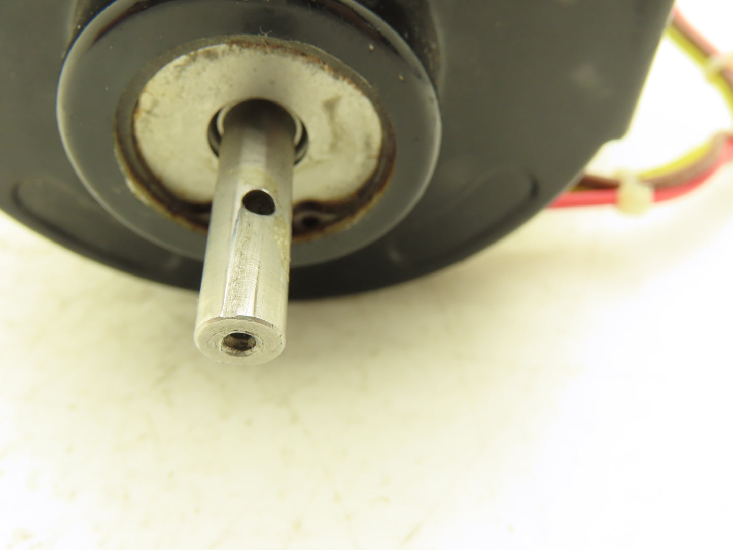 Baldor 1PH Gearmotor 33:1 Reducer 165rpm RH Output 115VAC 125VDC Threaded Shaft