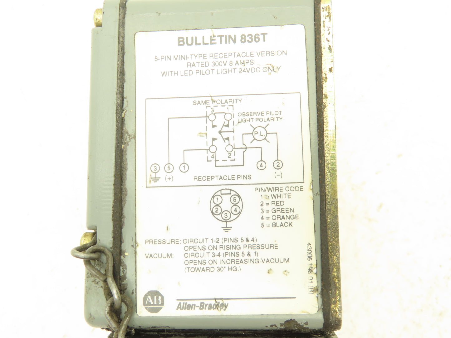 Allen Bradley 836T-T251JX81X15 Pressure Control Ser B 1-2.45 Bar 600V
