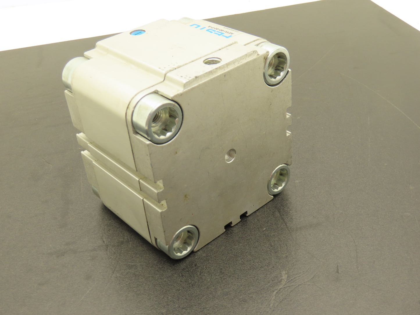 Festo AEVU-80-32-P-A Pneumatic Cylinder 80mm Bore 32mm Stroke 145PSI