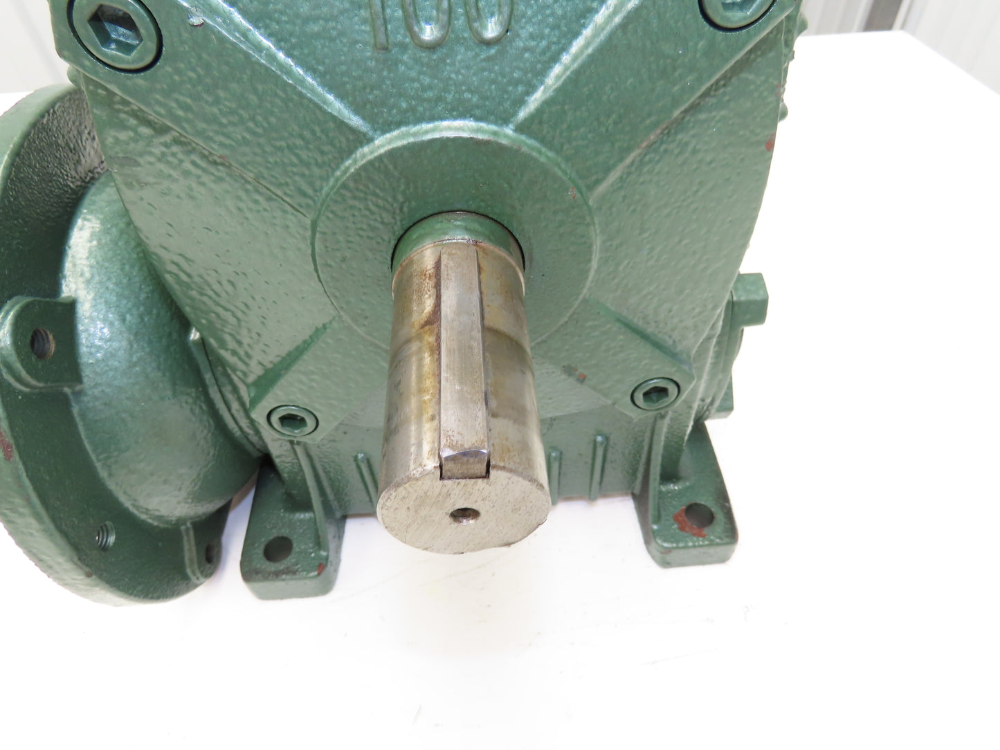 Yannuo WPDA Gear Reducer 50:1 Ratio Gearbox 35rpm RH Output 100L Metric Frame