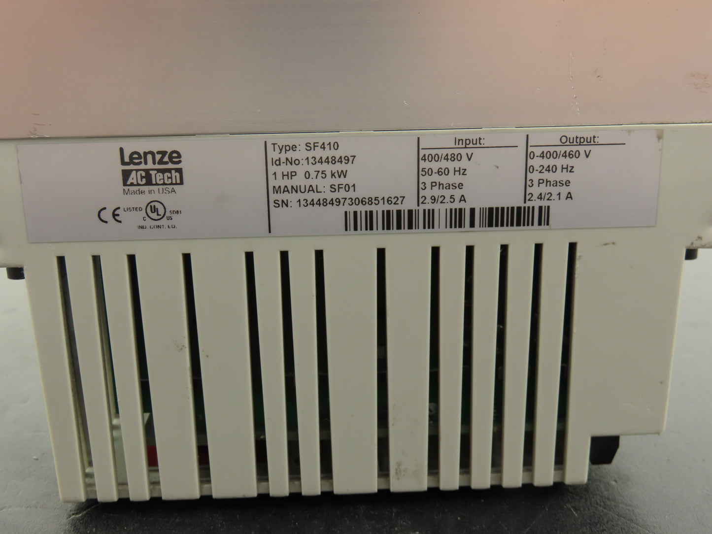 Lenze AC Tech SF410 Variable Speed VFD AC Drive 1Hp 480V 3PH SCF Series