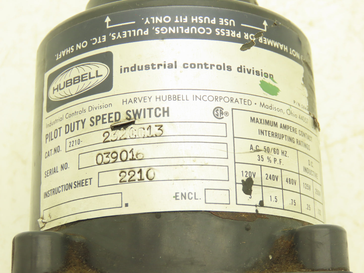 Hubbell  2210-232CC13  Pilot Duty Speed Switch Industrial Controls 5/8" Shaft