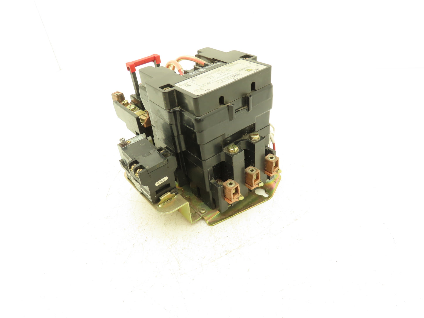 Square D 8536 SE01S Motor Starter Contactor NEMA Size 3 600V 50Hp 120V Coil