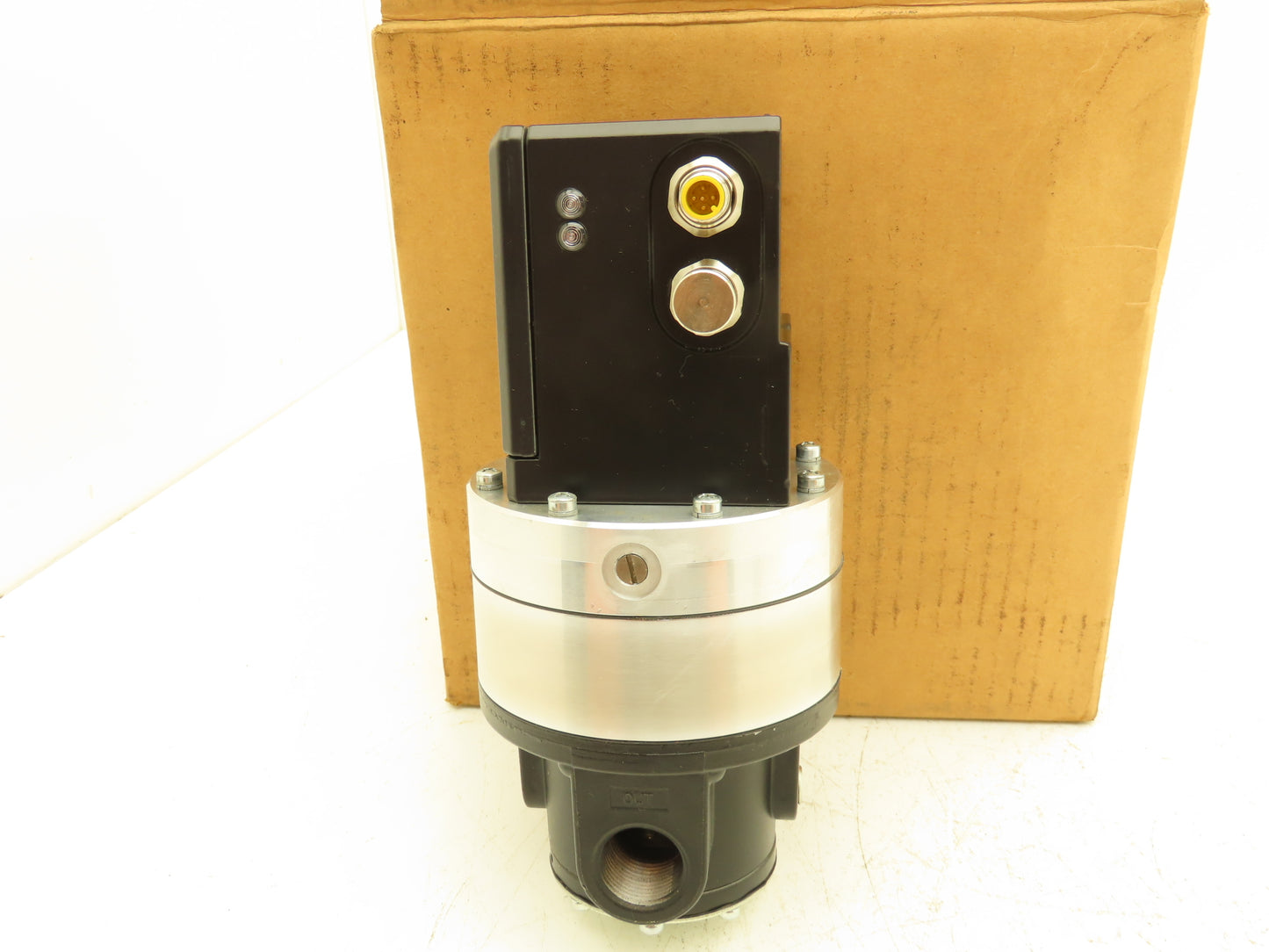 Fairchild T7945-4040604 Electro-Pneumatic Transducer Pressure Regulator 0-30psi