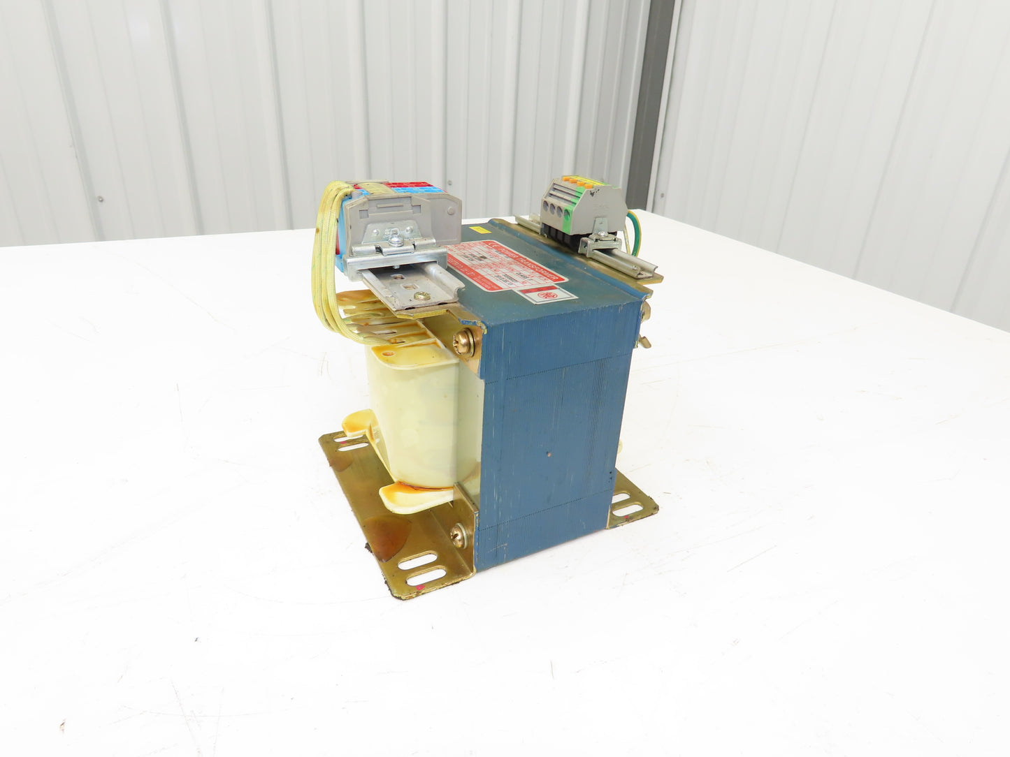 HKT EN61558-2-4 Transformer Primary 200-220V 1Ph Secondary 110V 12V - 1KVA