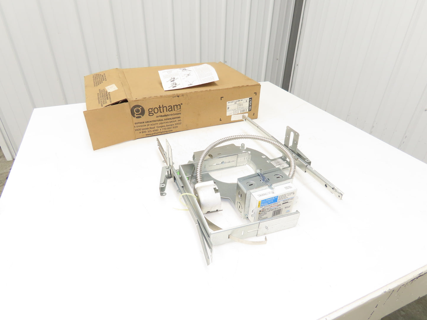 Lithonia Lutron FDB-T432-120-1-S Downlight Housing T4 Dimming Ballast 32W 120V