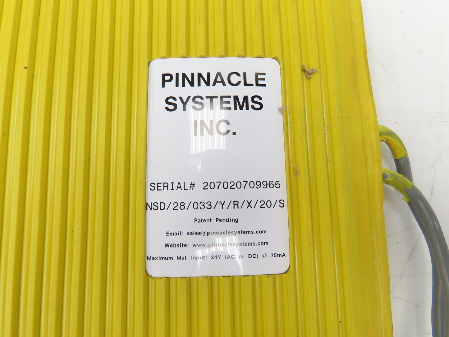 Pinnacle Systems NSD/28/033/Y/R/X/20/S Floor Mat Safety Switch 27x32" Yellow 24V