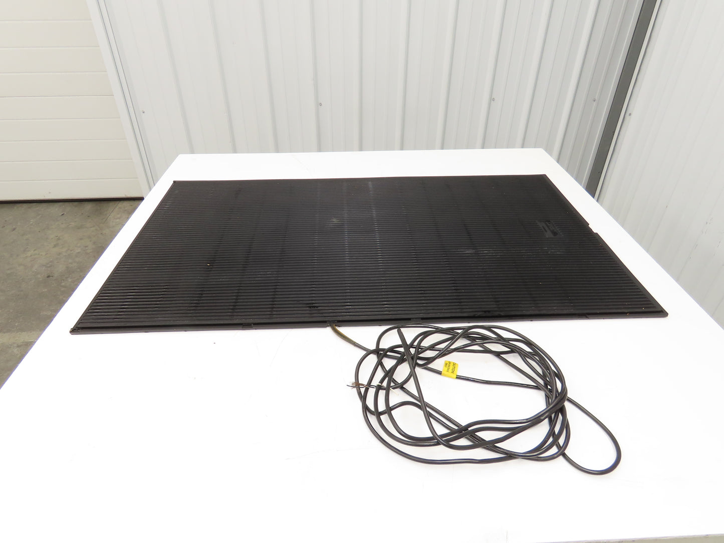 Larco MAT-24-X-42-4W2 Pressure Floor Mat Safety Switch 24x42" Black