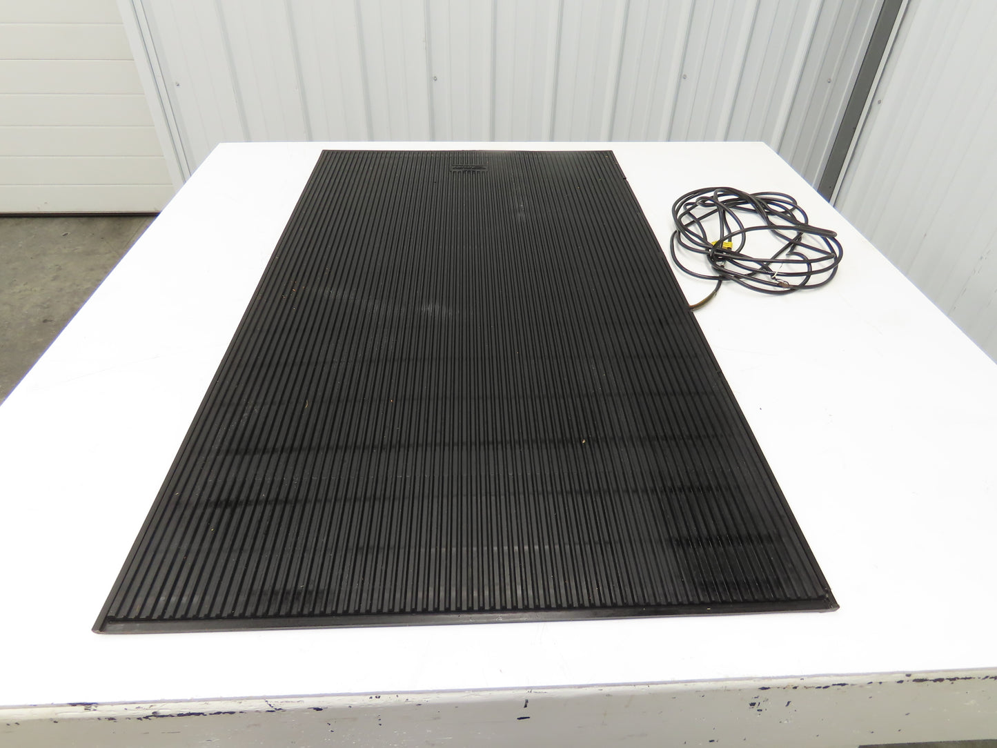 Larco MAT-24-X-42-4W2 Pressure Floor Mat Safety Switch 24x42" Black