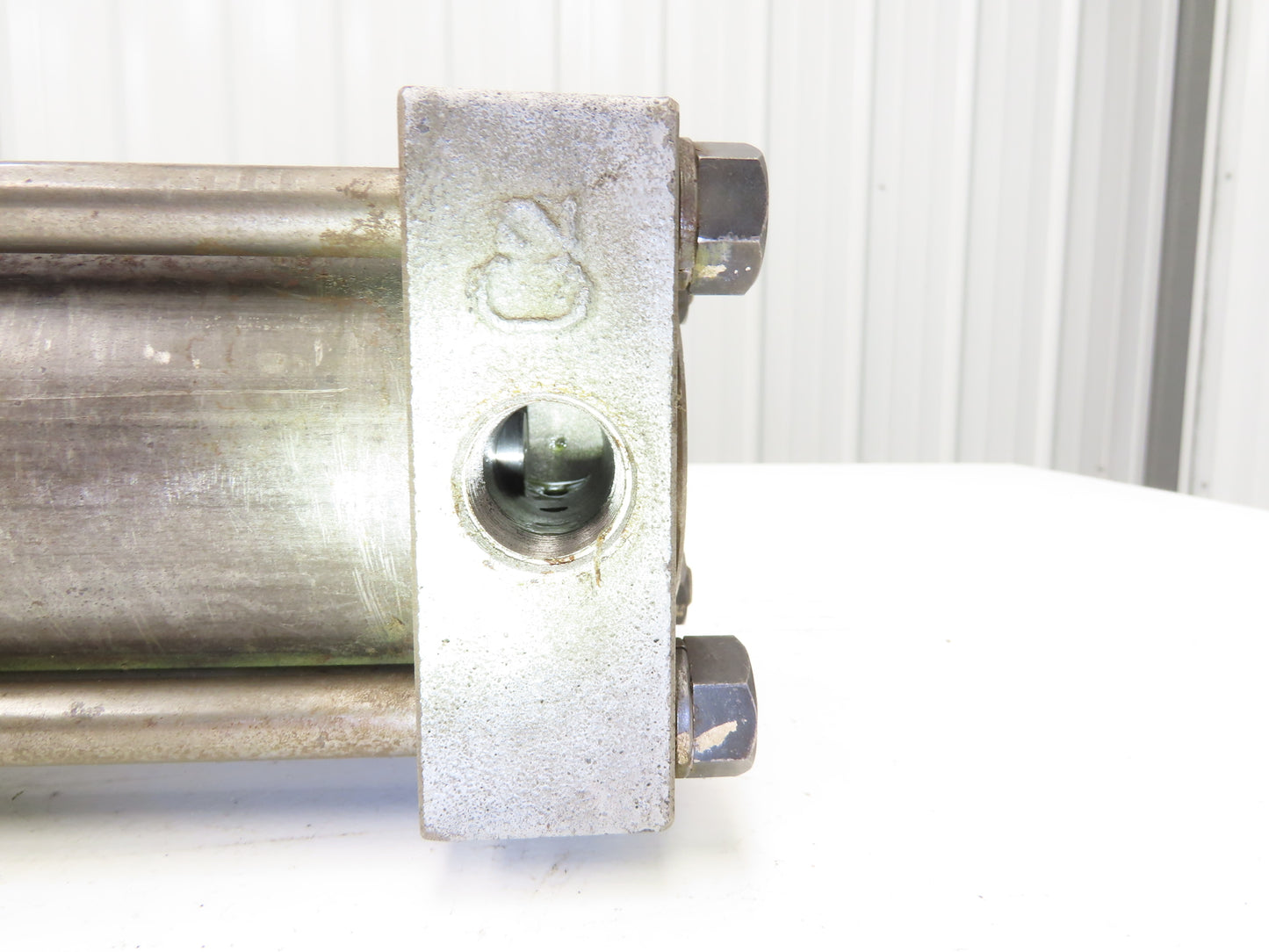 Toyoda HC-80FA100-W-R Hydraulic Cylinder 80mm Bore 100mm Stroke