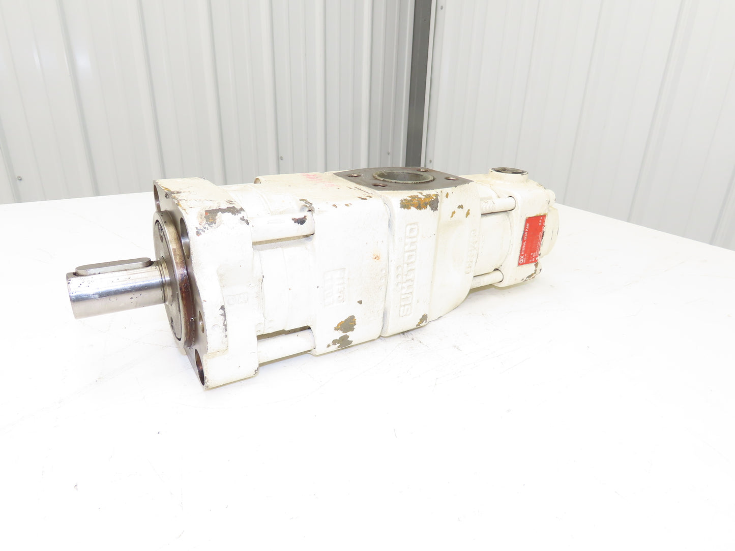 Sumitomo QX4133-63-12.5 Hydraulic Gear Pump Assembly 2-Bolt SAE-B Flange