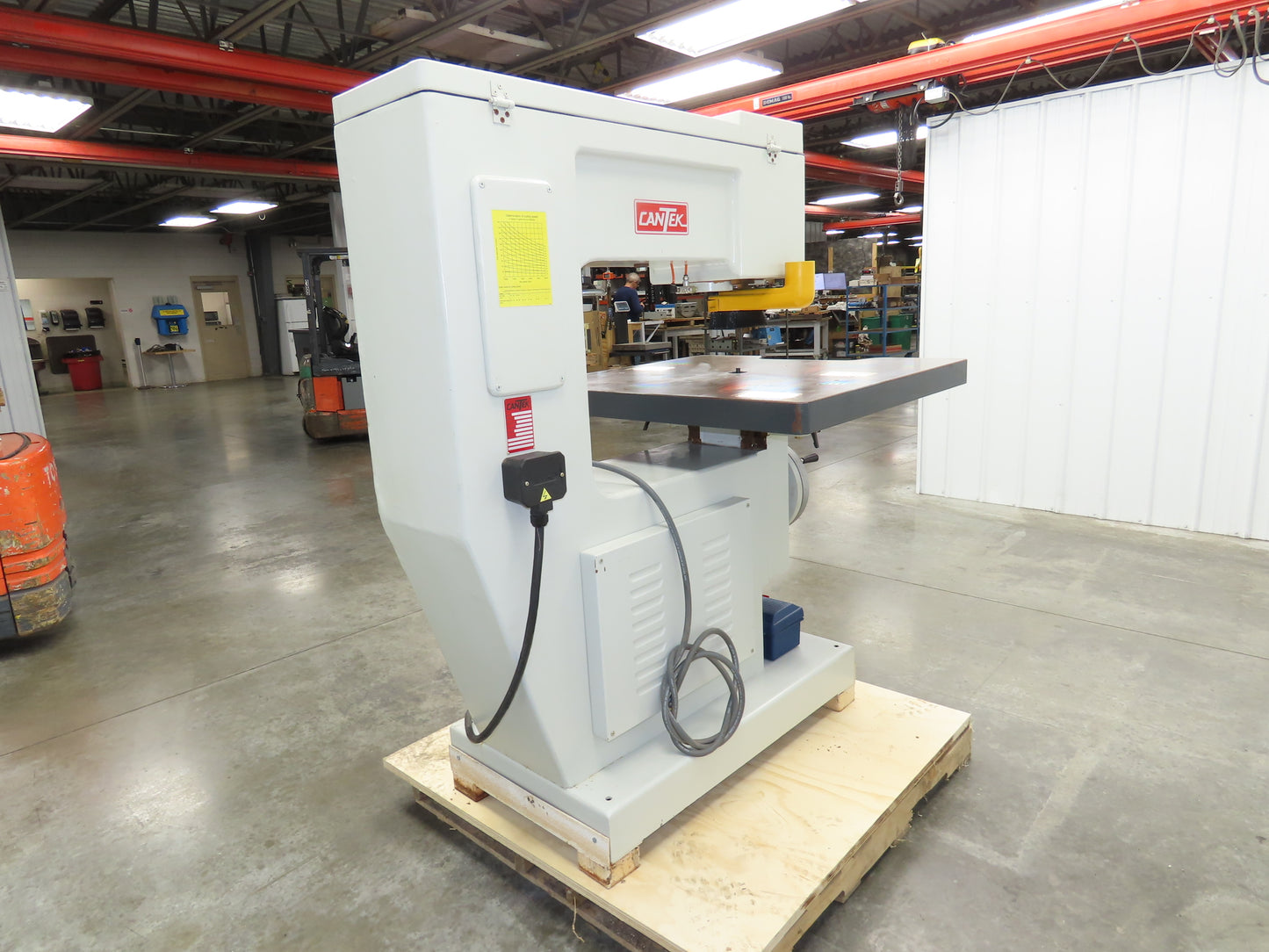 Cantek SR-750 Pneumatic Overarm Pin Router 29.5" Throat 7.5Hp 460V Motor