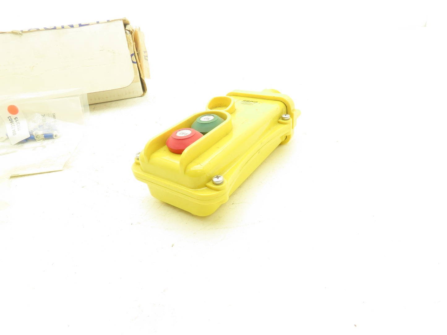 Magnetek SBP2 Pendant 2-Button Maintained On/Off Control 125VAC 3A Type 4X, 12