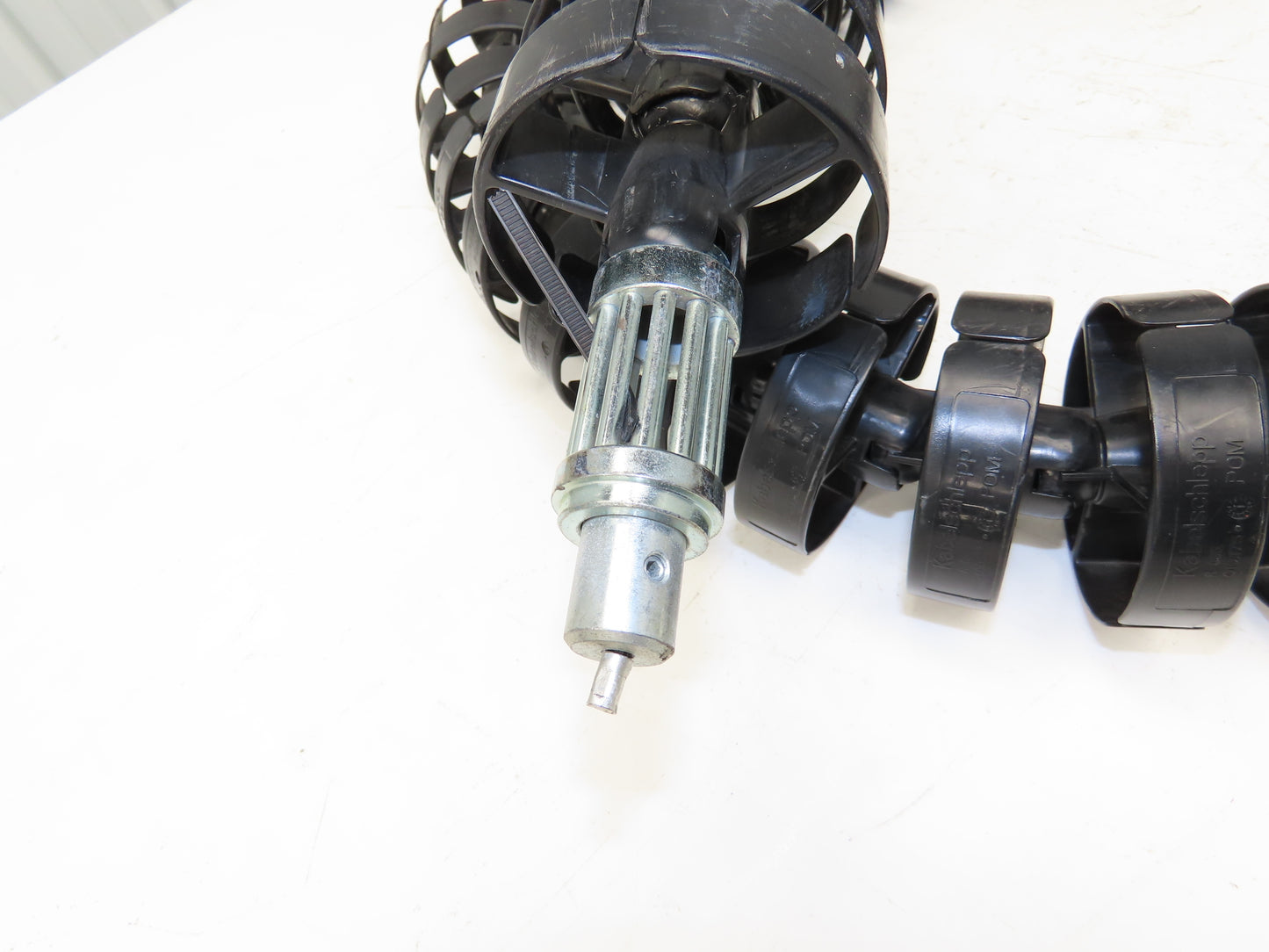 Kabelschlepp R085 10.175 Energy Chain Cable Carrier Round POM 85mm OD 74" Length