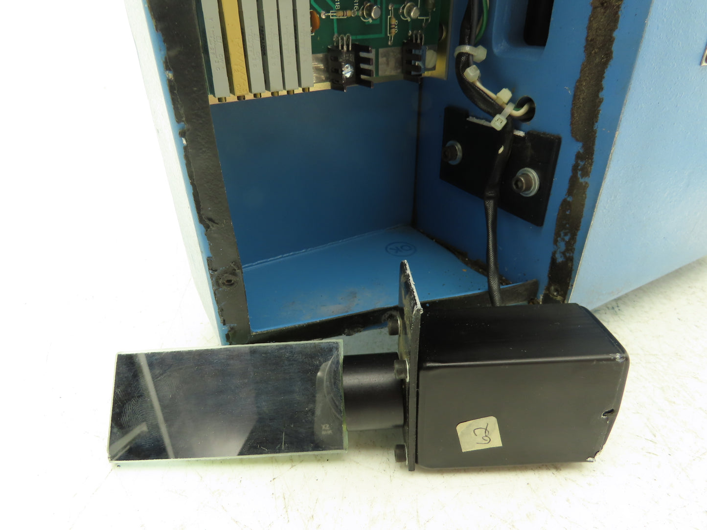 Accu-Sort 70VV Laser Barcode Scanner Cast Aluminum Enclosure Mirror Mount Broke