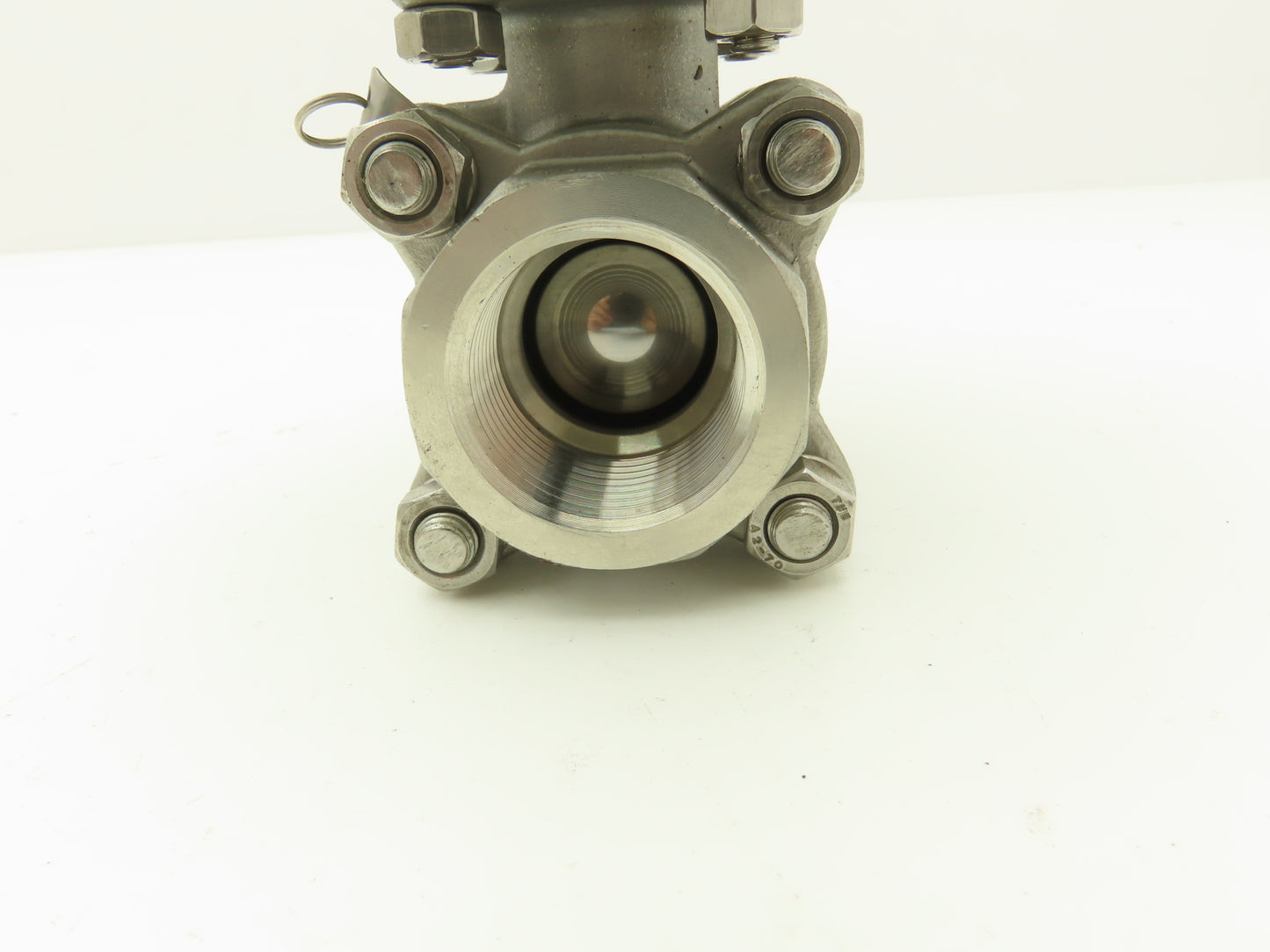 Dynaquip 1AWR5 Pneumatic Actuator with 1"NPT Stainless Ball Valve 80psi