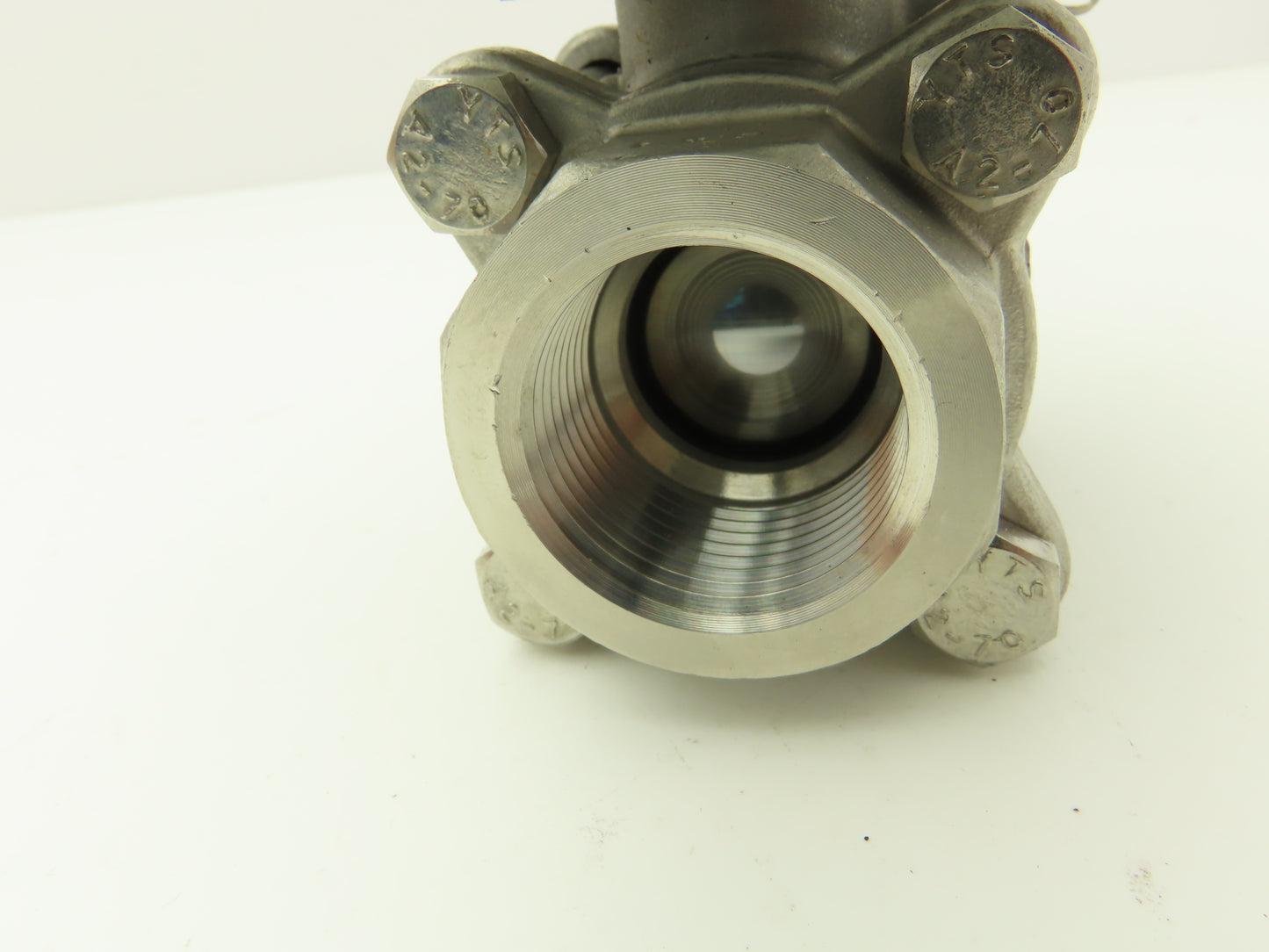 Dynaquip 1AWR5 Pneumatic Actuator with 1"NPT Stainless Ball Valve 80psi