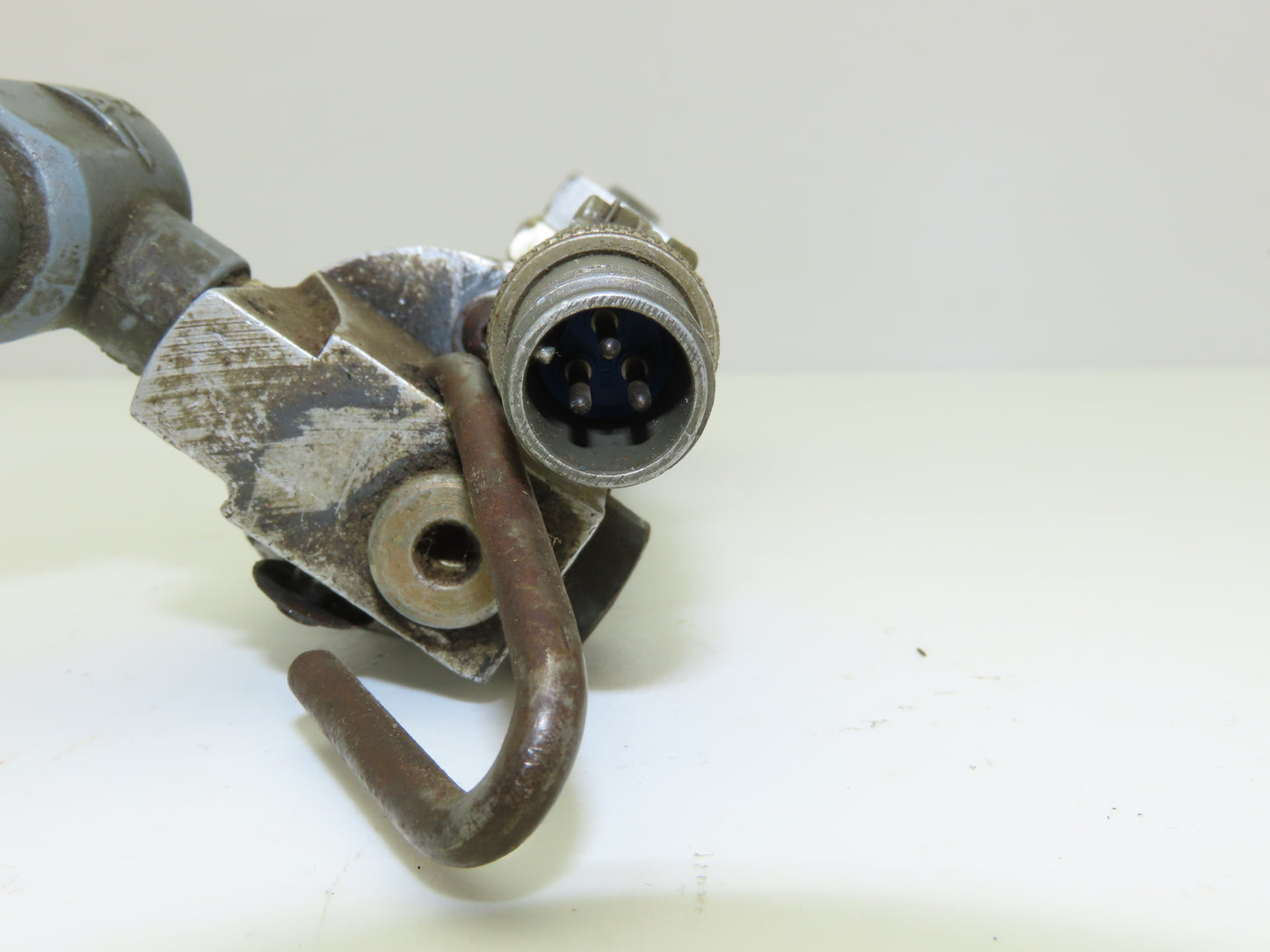 Oetiker 1095B-7X73 Pneumatic Crimping Tool Pincer For Ear Crimp Clamps