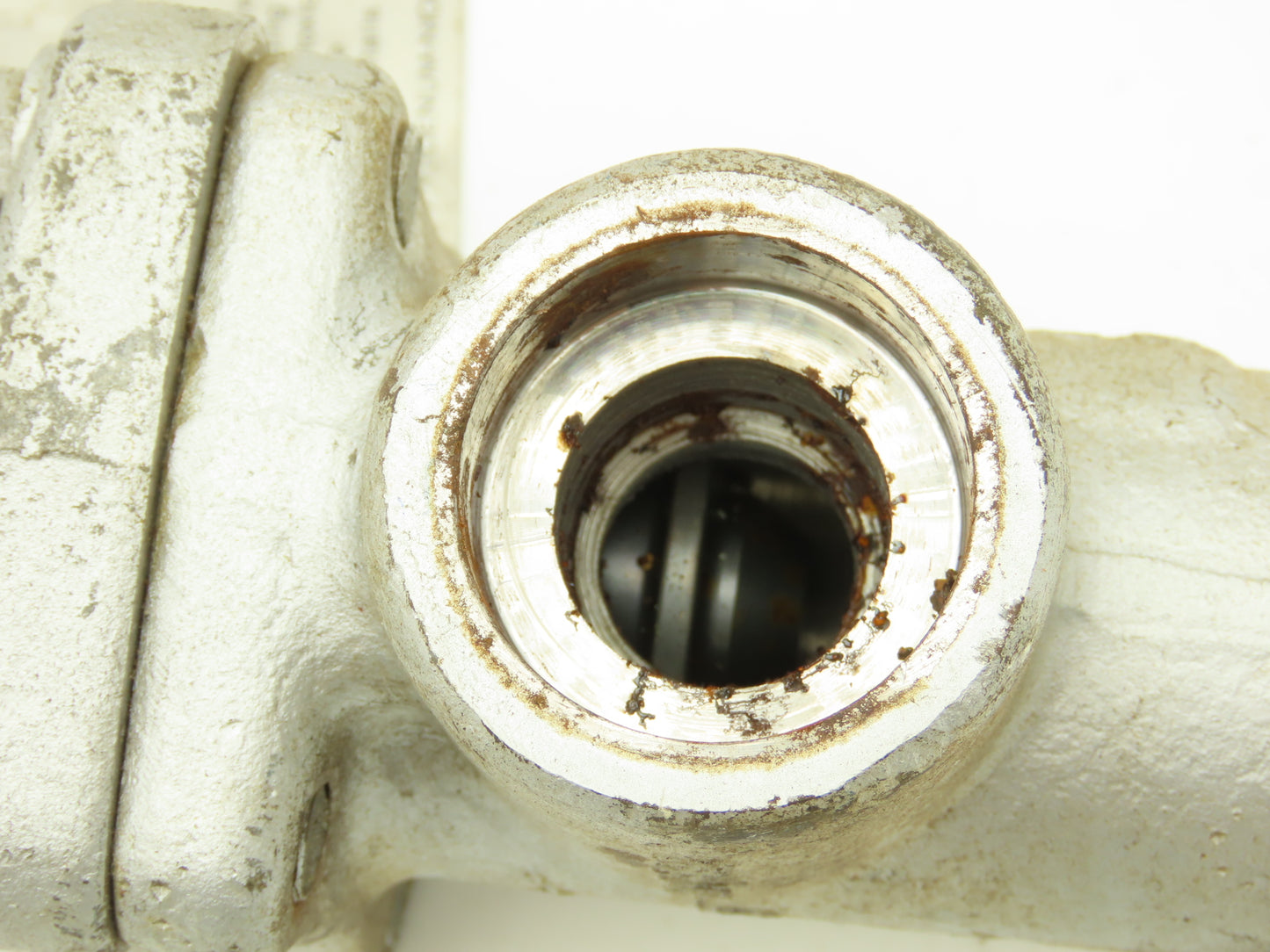 Edward 1049Y Right Angle Stop Valve 1" Socket Weld 3600 CWP 1830 PSI Rising Stem