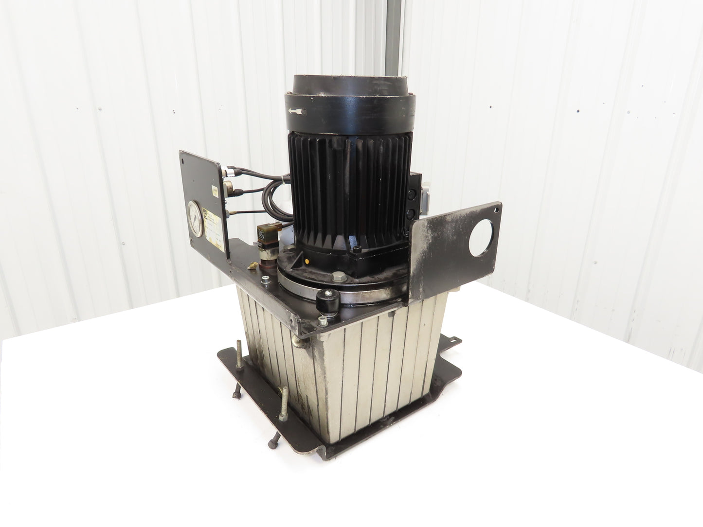 Hydrel AG HY 221174  Hydraulic Power Unit 3KW 480V 3PH 1450 PSI 16.9l/min Pump