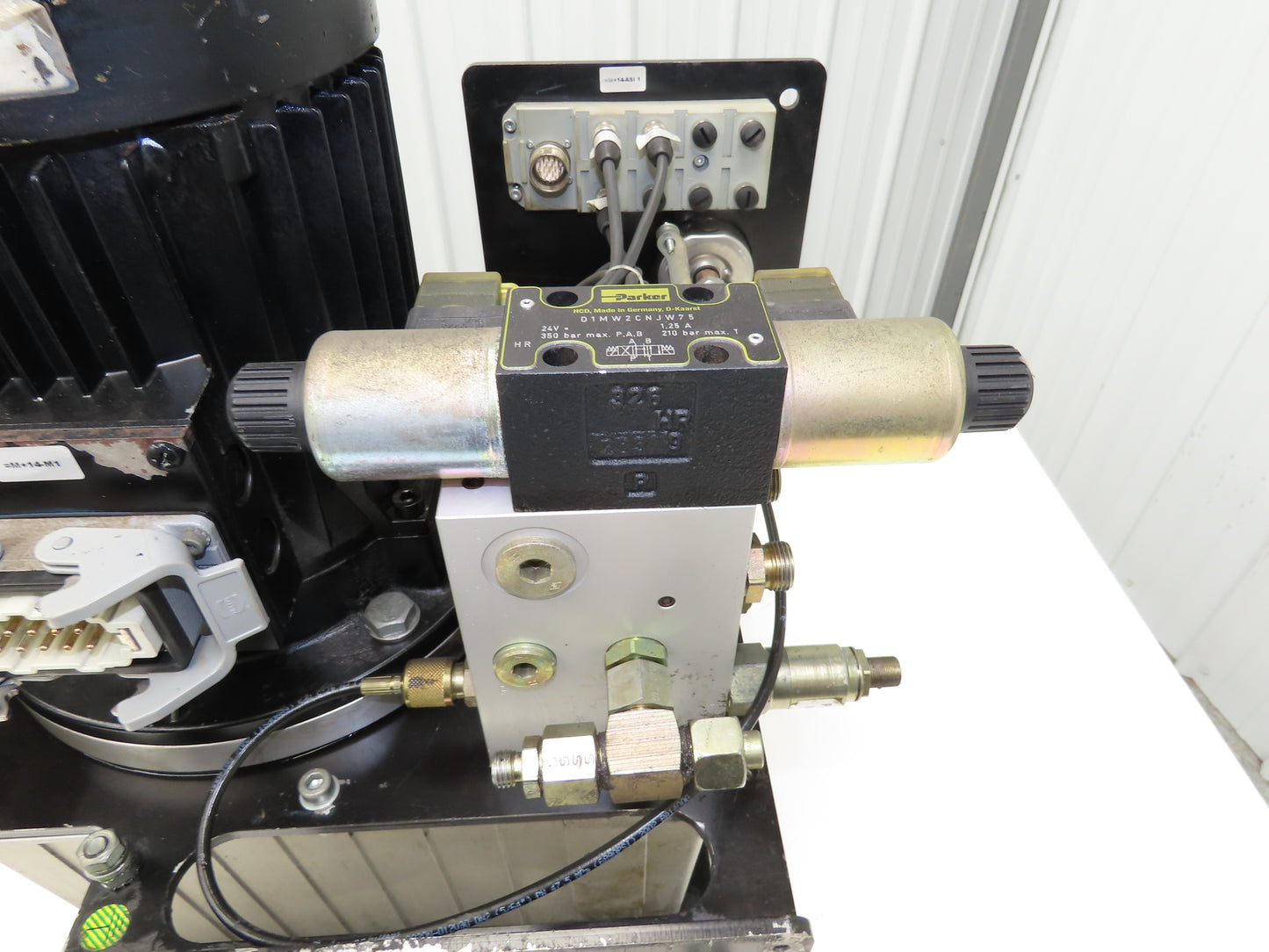 Hydrel AG HY 221174  Hydraulic Power Unit 3KW 480V 3PH 1450 PSI 16.9l/min Pump