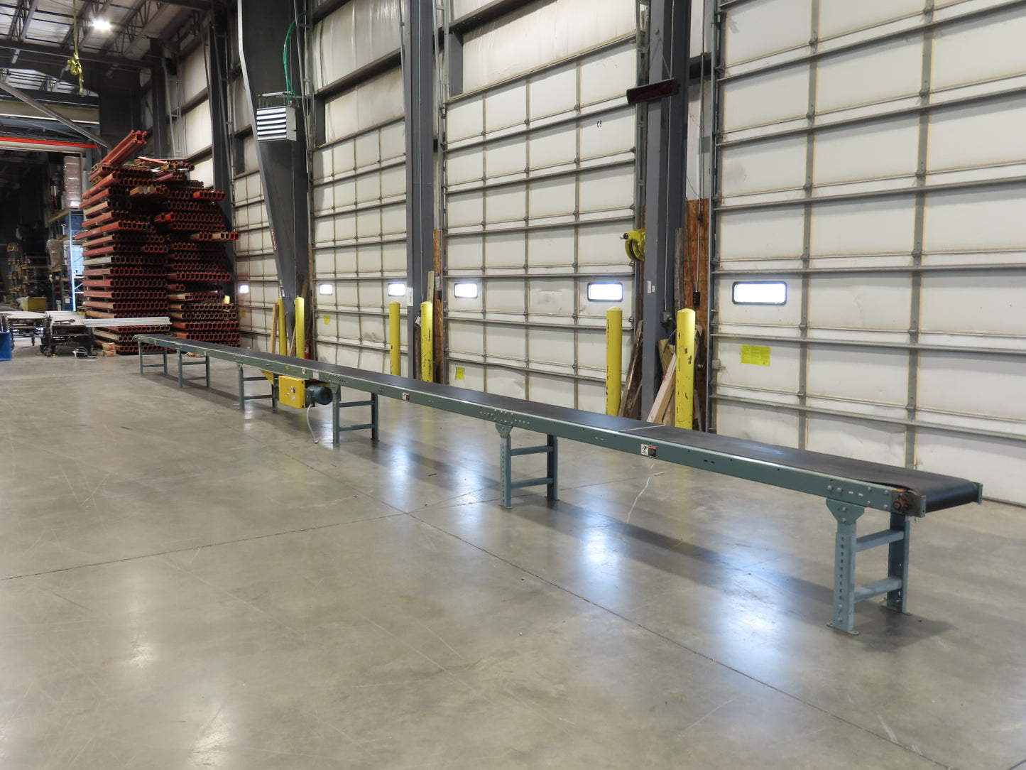 Hytrol 18"x 50' 10" Slider Bed Conveyor 15.5" Belt 2Hp 3PH Center Drive 50FPM