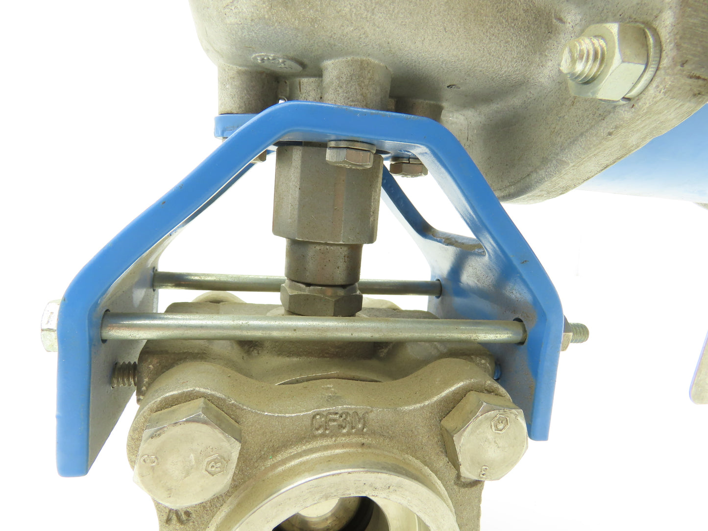 Jamesbury 1 1/2" 4CX 3600 MT3 316SS Socket Ball Valve & Pneumatic Actuator ST50E