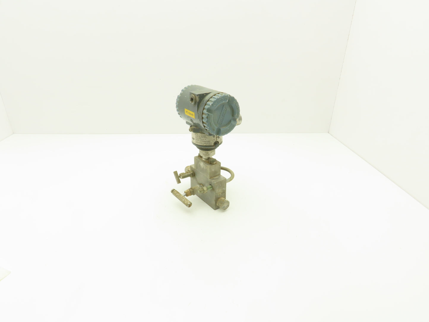 Foxboro IGP10-D20D1F-Z1 Pressure Transmitter 1/2" Stainless Manifold 300 PSI