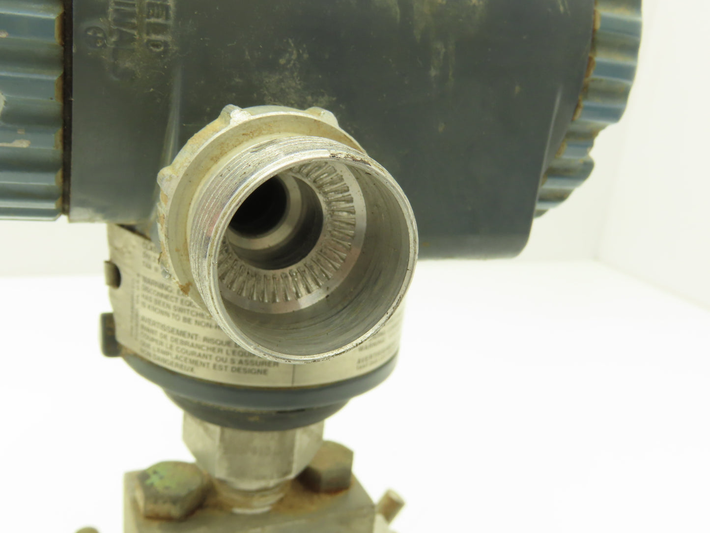 Foxboro IGP10-D20D1F-Z1 Pressure Transmitter 1/2" Stainless Manifold 300 PSI