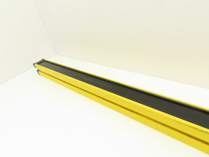 Sick MGSS90-12 Safety Light Curtain Transmitter Sender 900mm Scratches In Lens