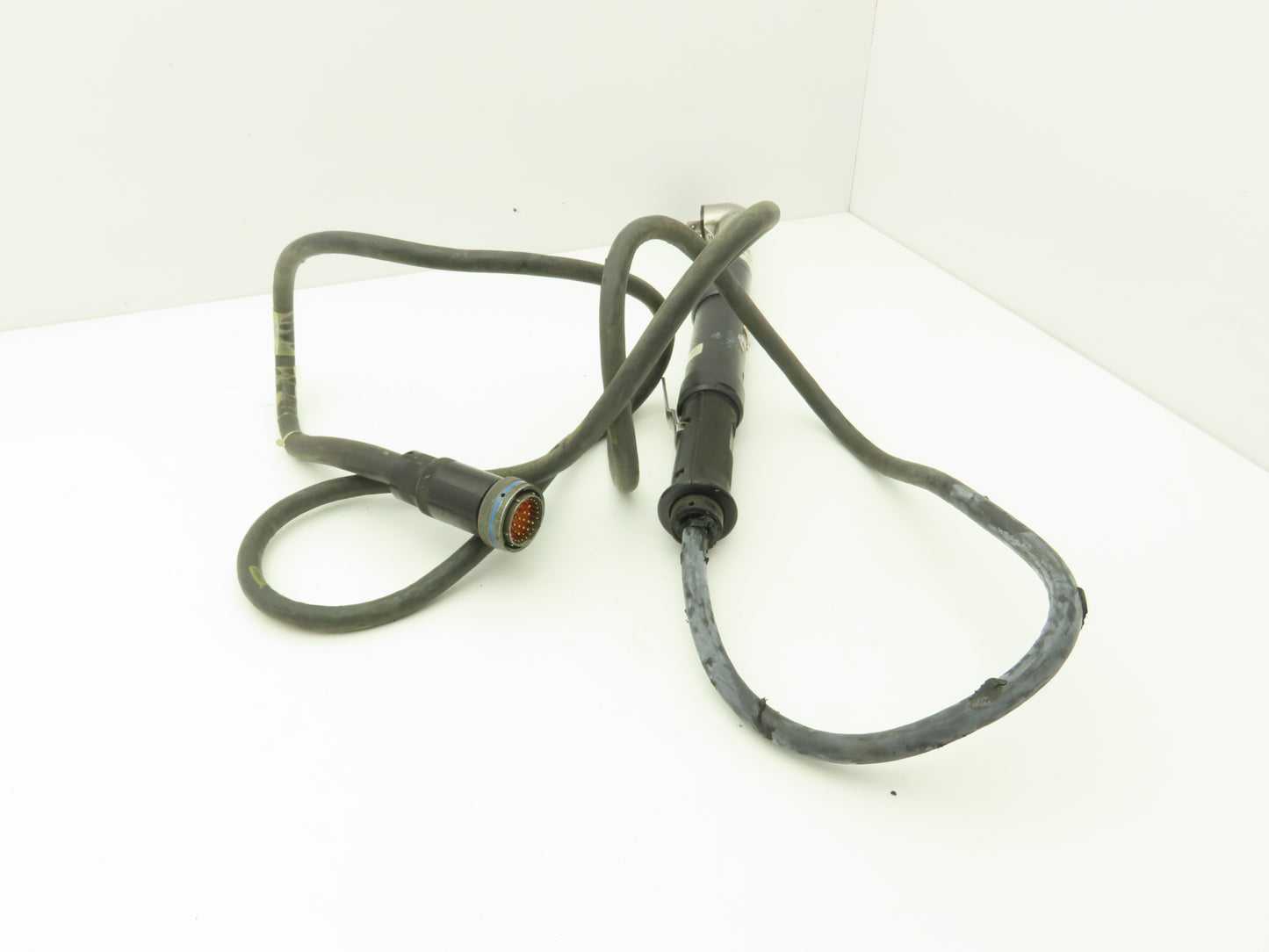 Stanley E30LSRA3XG-17 Electric Nutrunner 1/2" Drive Right Angle 56Nm 32 Ratio