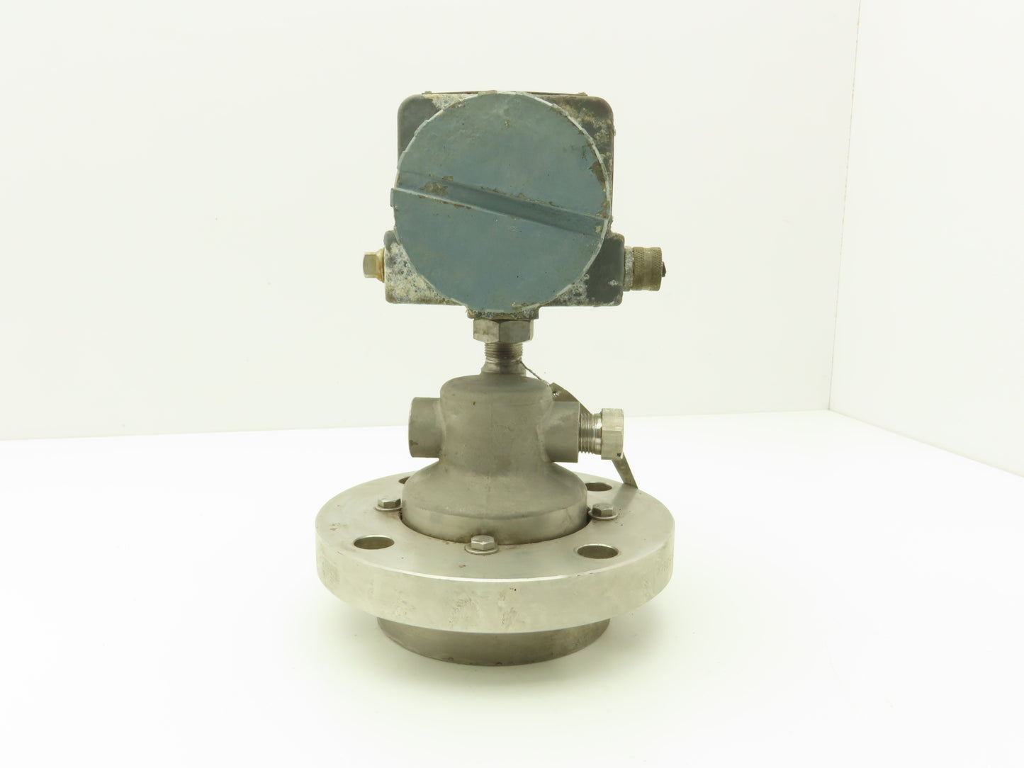Foxboro 827DF-IS1NMSA1 Electronic Pressure Transmitter 0-88" H20 12.5-65VDC