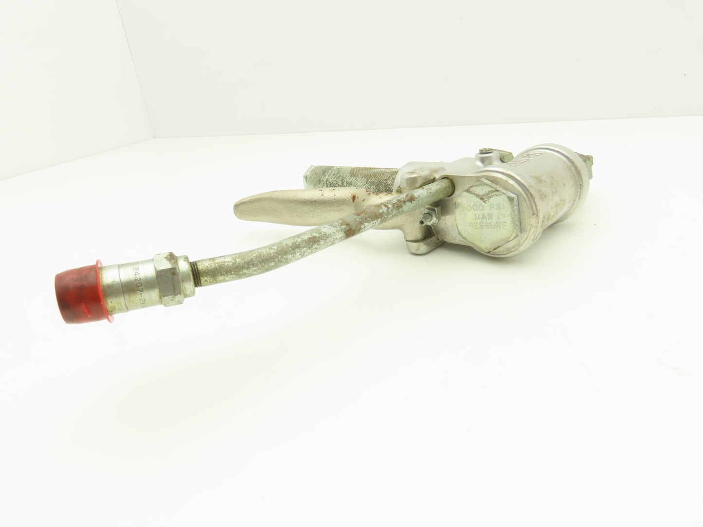 Alemite 7716-D1 Pneumatic Grease Gun Control Valve Pistol Grip 5000 PSI 1/4"NPT