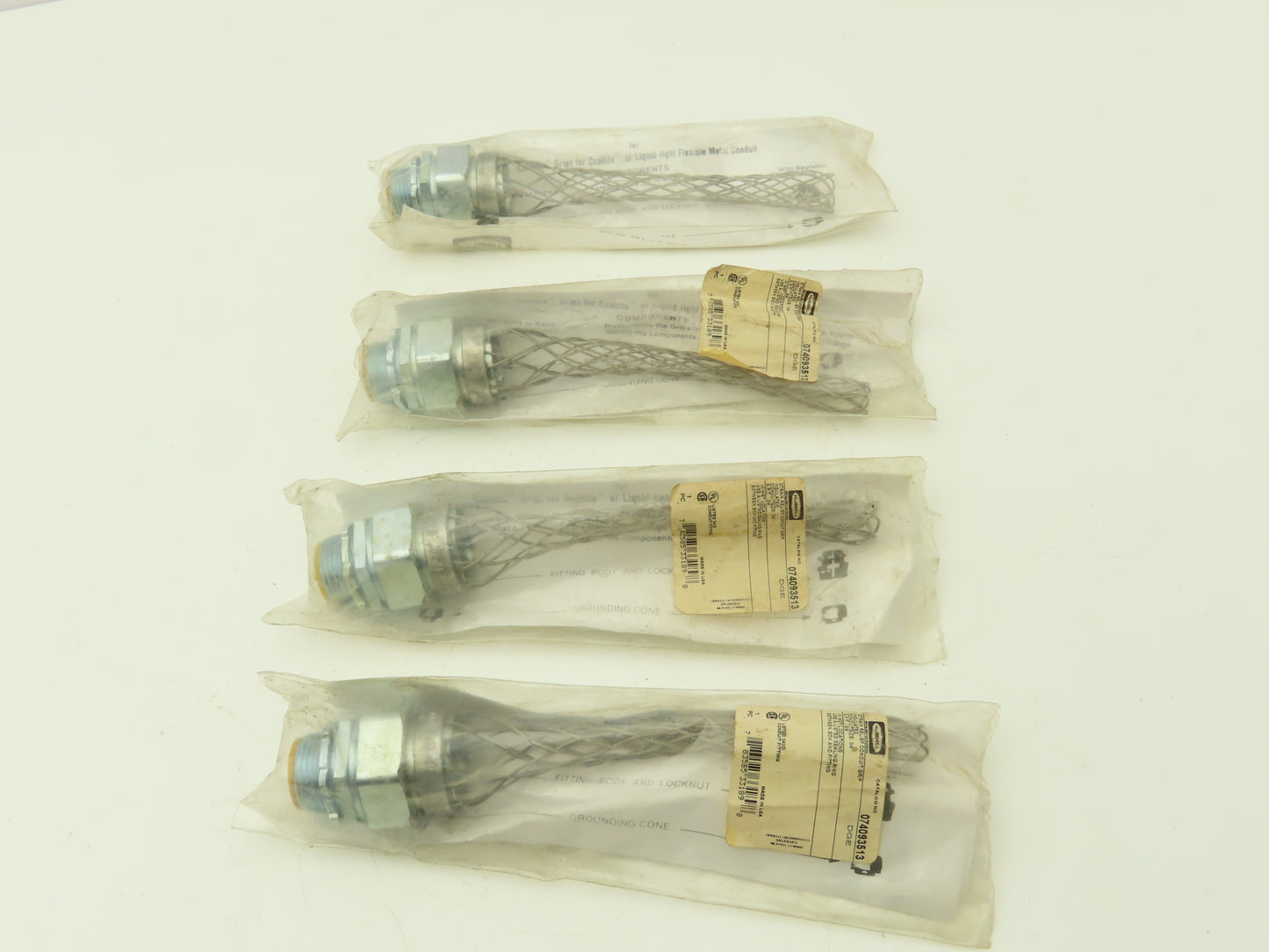 Hubbell 074093513 Liquidtight Flexible Conduit Grip Connector 3/4" Lot of 4