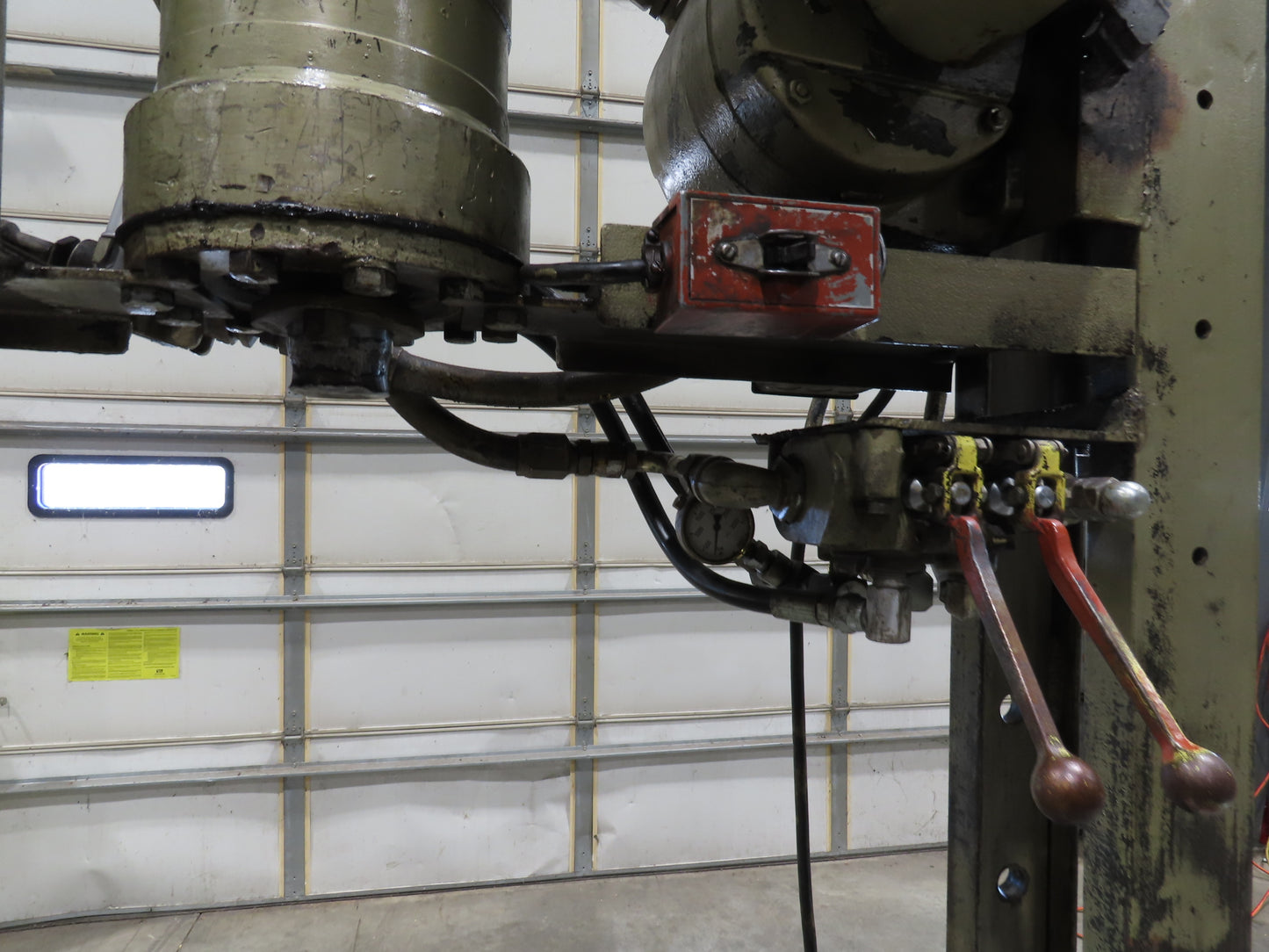 Hydraulic Press 20 Ton H Frame 120V Powered Pump Double Acting Cylinder