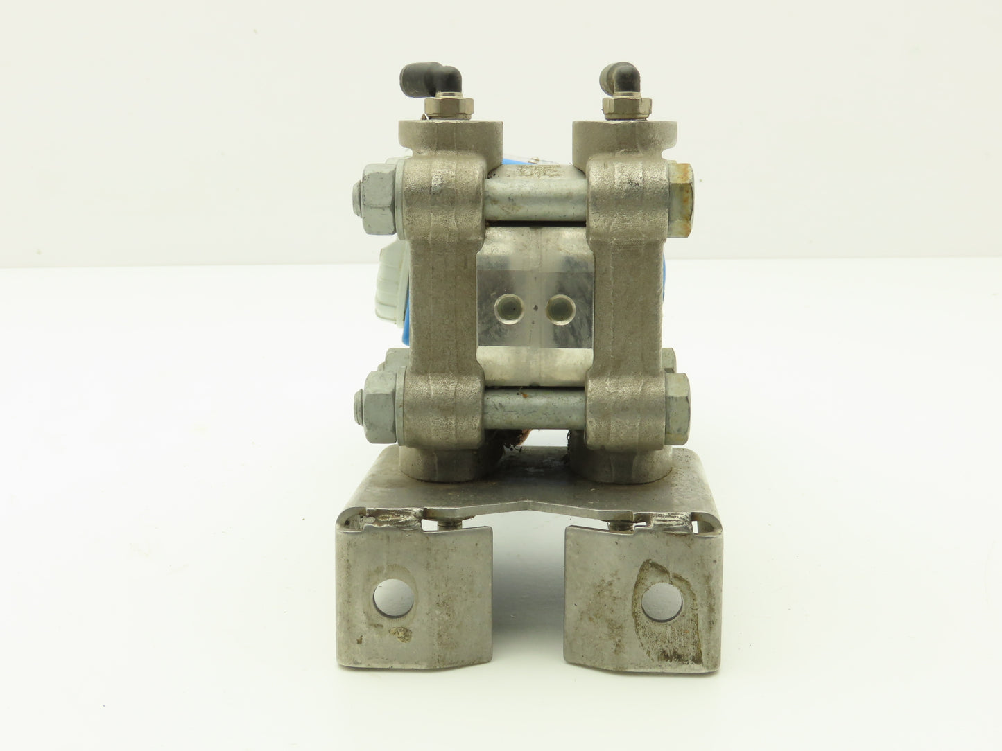 Endress Hauser PMD235-KH4A9EH1D HART Pressure Transmitter -4 to 4"H2O 2400psi