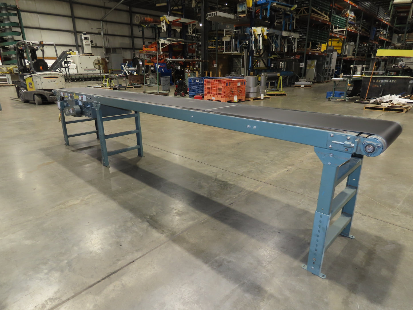 Hytrol 24"x 15' 10" Slider Bed Conveyor 18"Belt 1Hp 3PH Center Drive 150FPM