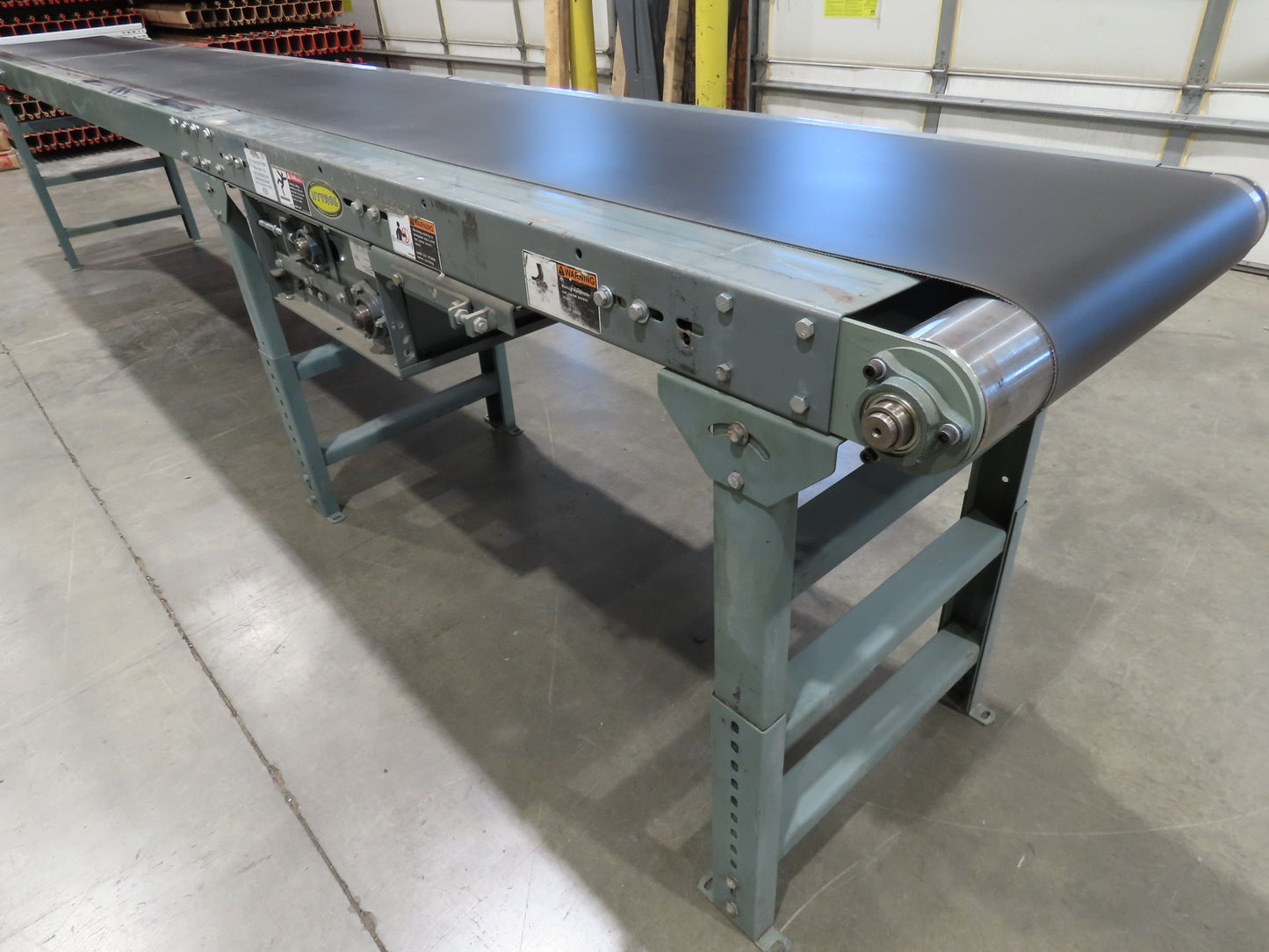 Hytrol 24"x 15' 10" Slider Bed Conveyor 18"Belt 1Hp 3PH Center Drive 150FPM