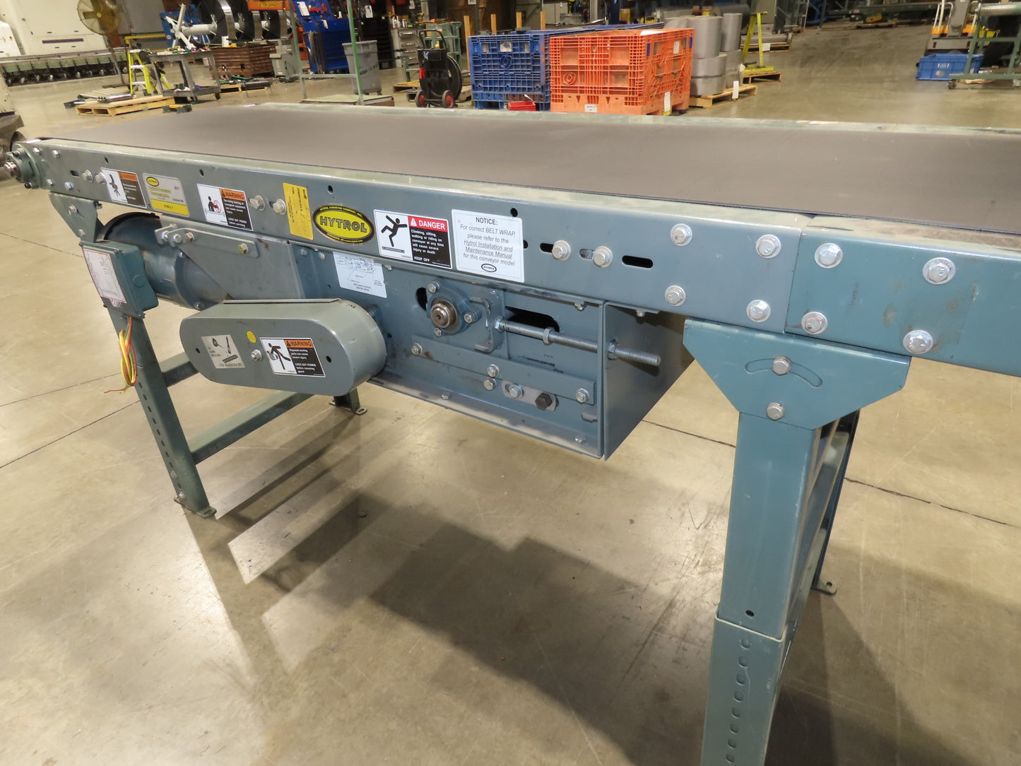 Hytrol 24"x 15' 10" Slider Bed Conveyor 18"Belt 1Hp 3PH Center Drive 150FPM