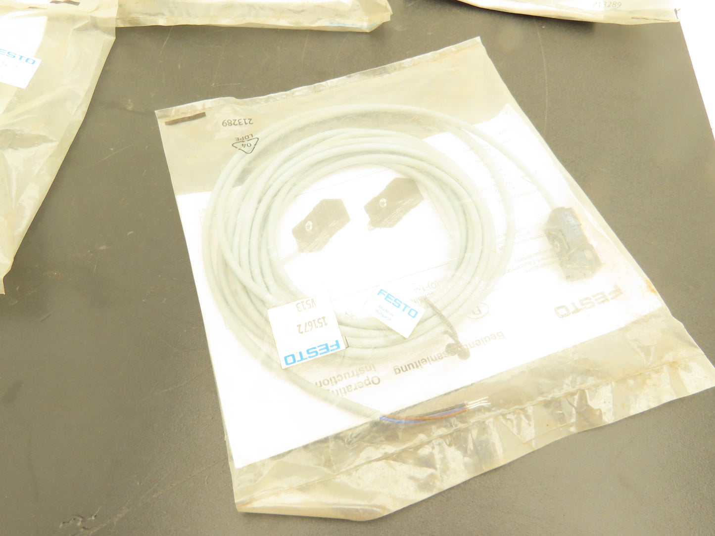 Festo SMEO-1-LED-24-K5-B Proximity Sensor 12-27VDC 1NO Lot of 5