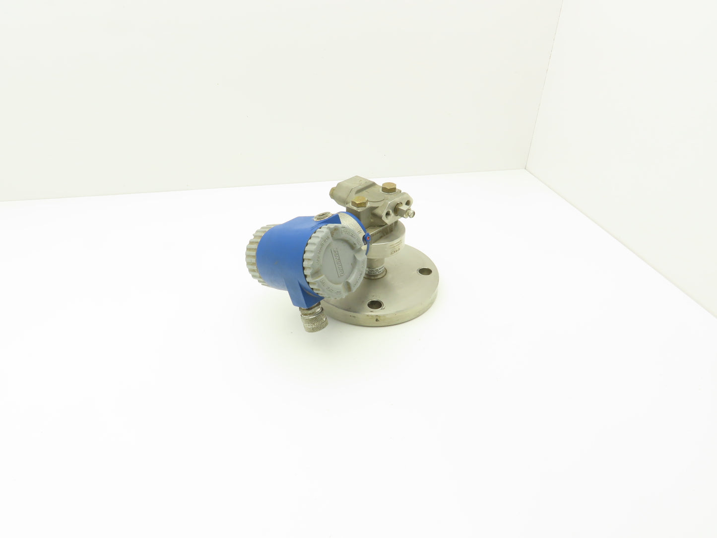 Foxboro IDP10-DF1C01F-L1Z1 Pressure Transmitter 0-840"H2O 3"Flanged 12-42VDC