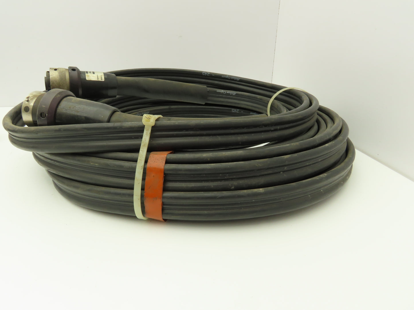 Atlas Copco 4220 1007 15 Nutrunner Tool Extension Cable 15 Meters Lot of 2