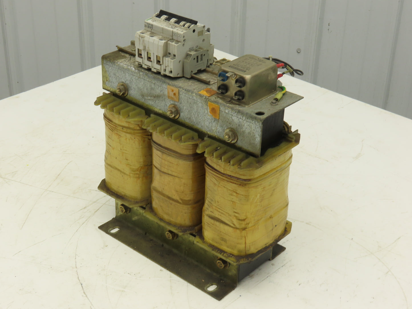 Siemens 4AP3095-0BE70-8Y Stepdown Power Transformer 3.72kva HV400/380V LV60/4.7V